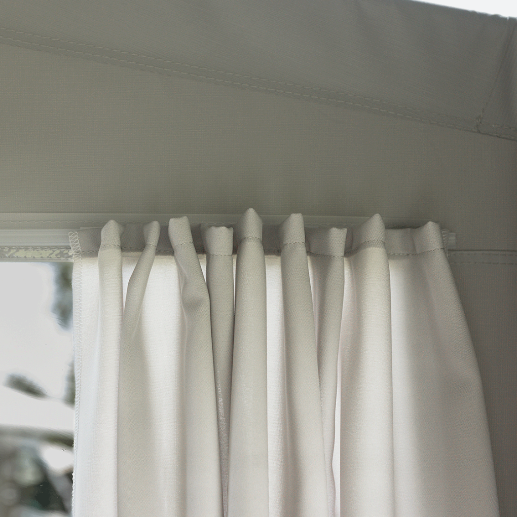 Reda Adventure curtain side panel grey 250